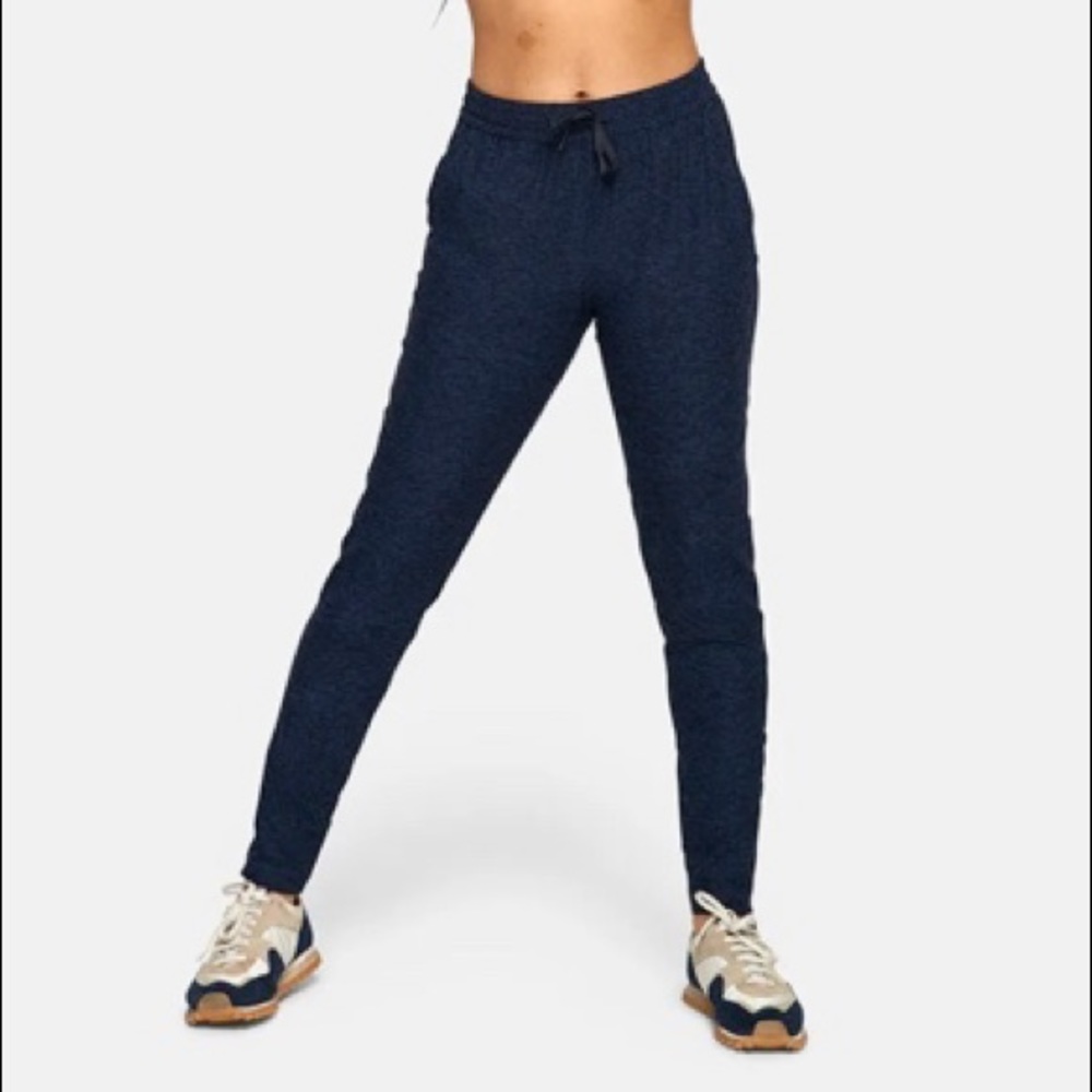 Outdoor Voices All Day Sweatpant